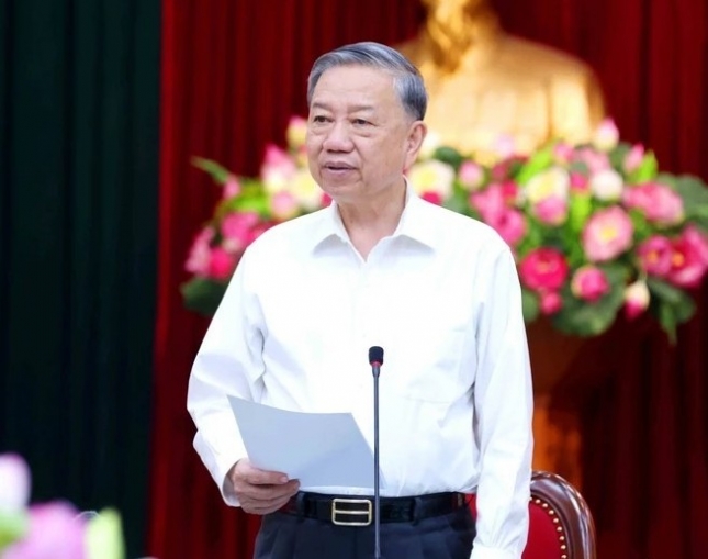 Party chief emphasises thrift practice in a new article